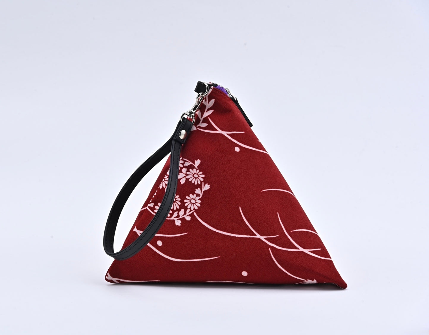 O juban Sankaku Pouch | Momiji and Flowers