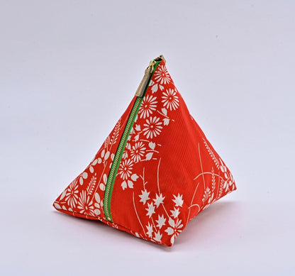 O juban Sankaku Pouch |Autumn grass