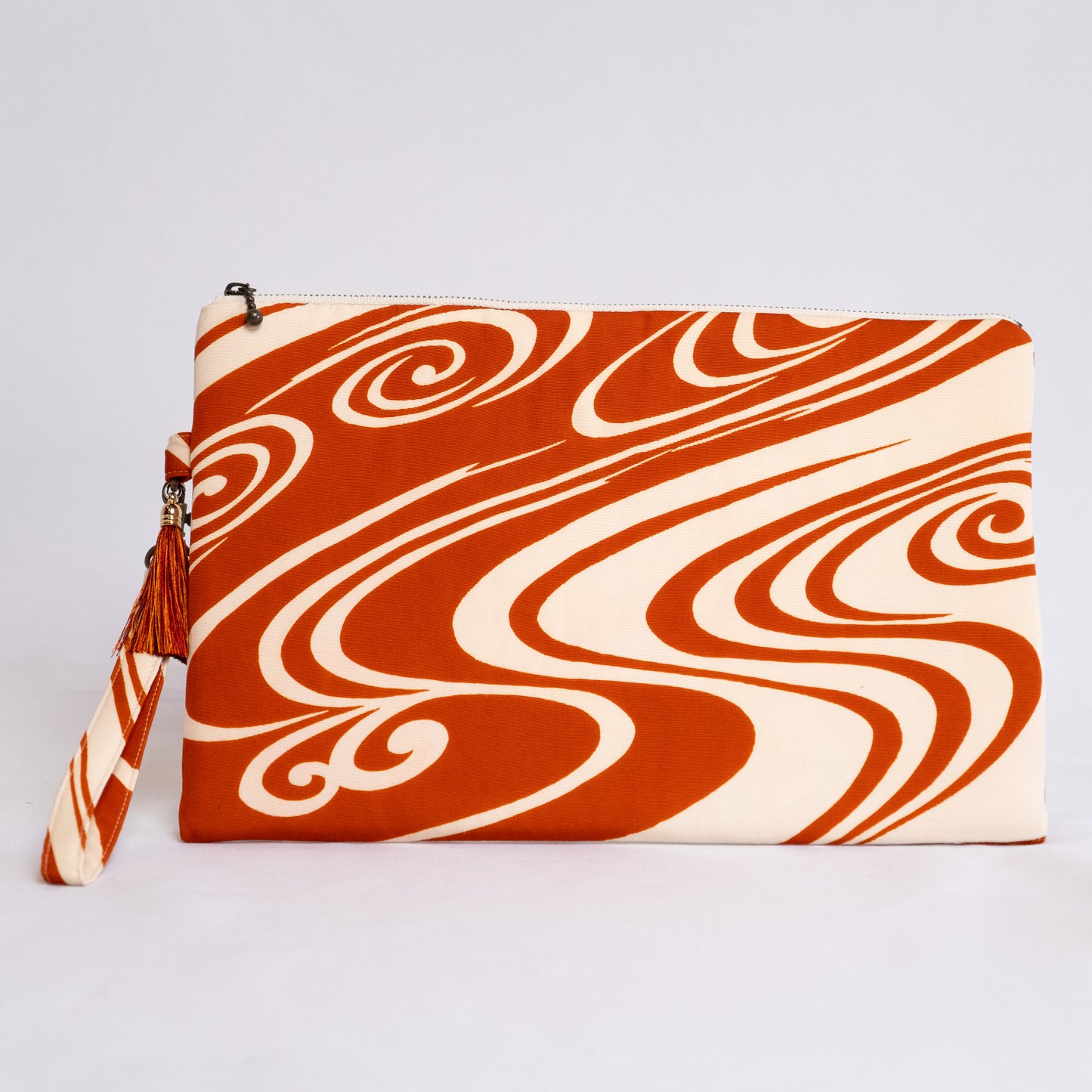 Pochette plate Darari Obi | Eau qui coule vermillon