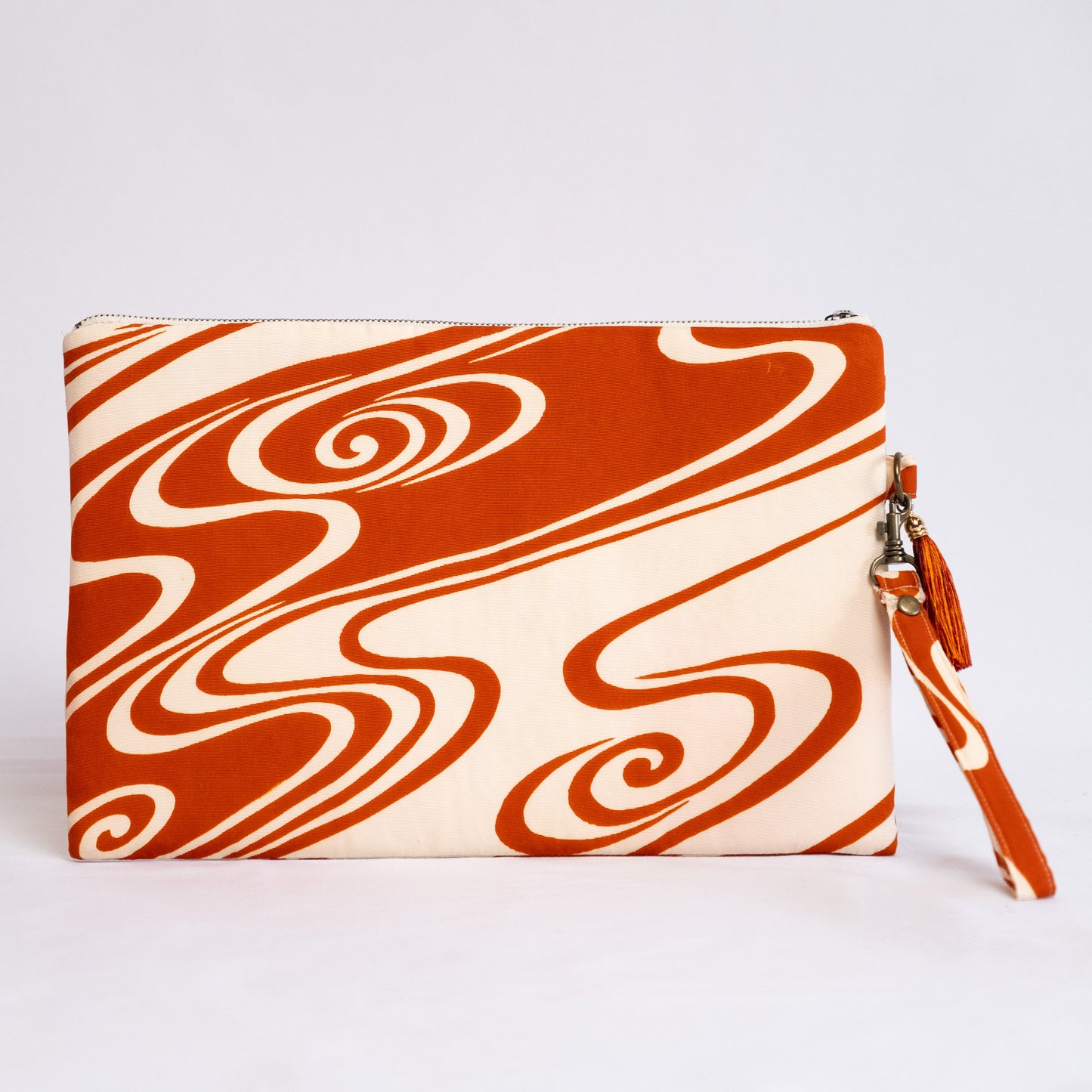 Pochette plate Darari Obi | Eau qui coule vermillon