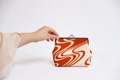 Darari Obi Clasp Pouch | Vermillion Flowing Water